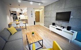 Unique Apartment Aquarius II